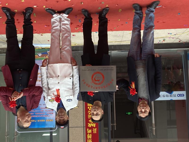 图4.jpg